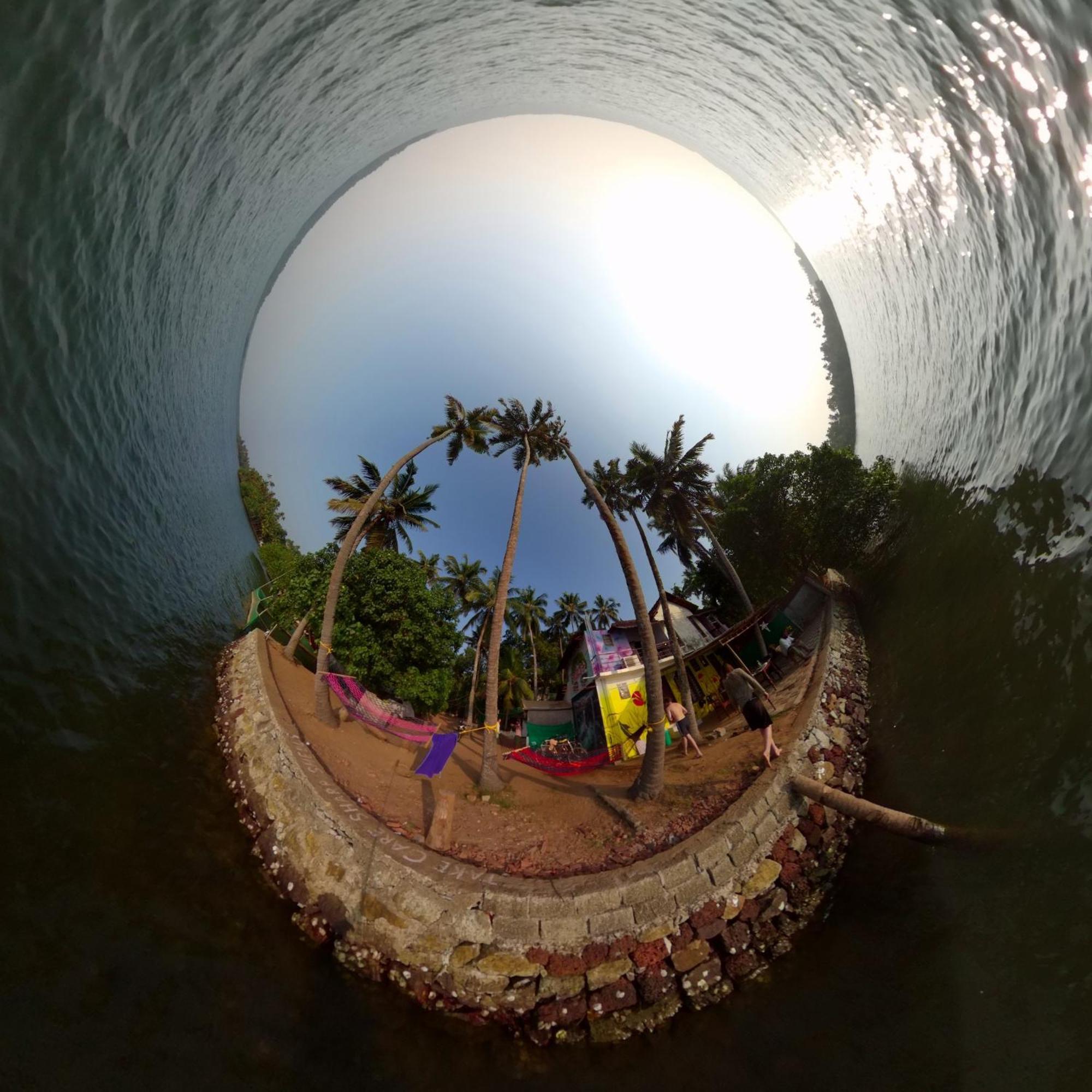 Santa Maria Hostel Munroe Island Mundrothuruth Bagian luar foto